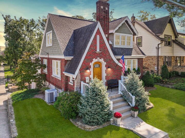 Property Photo:  3822 Marburg Avenue  OH 45209 
