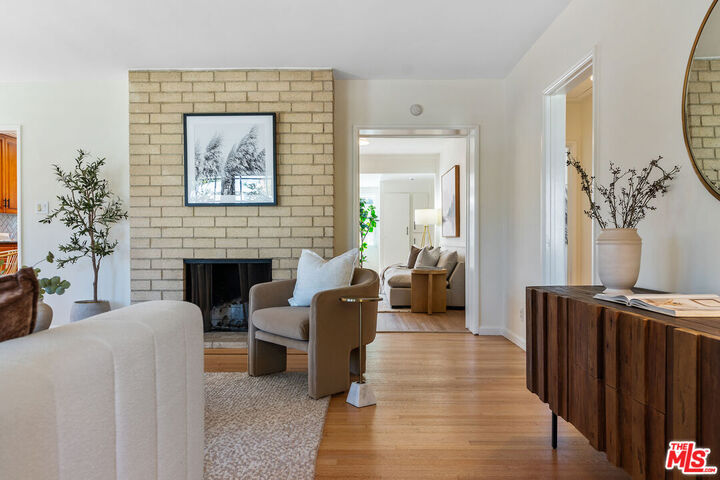 6410 W 84th Pl  Los Angeles CA 90045 photo