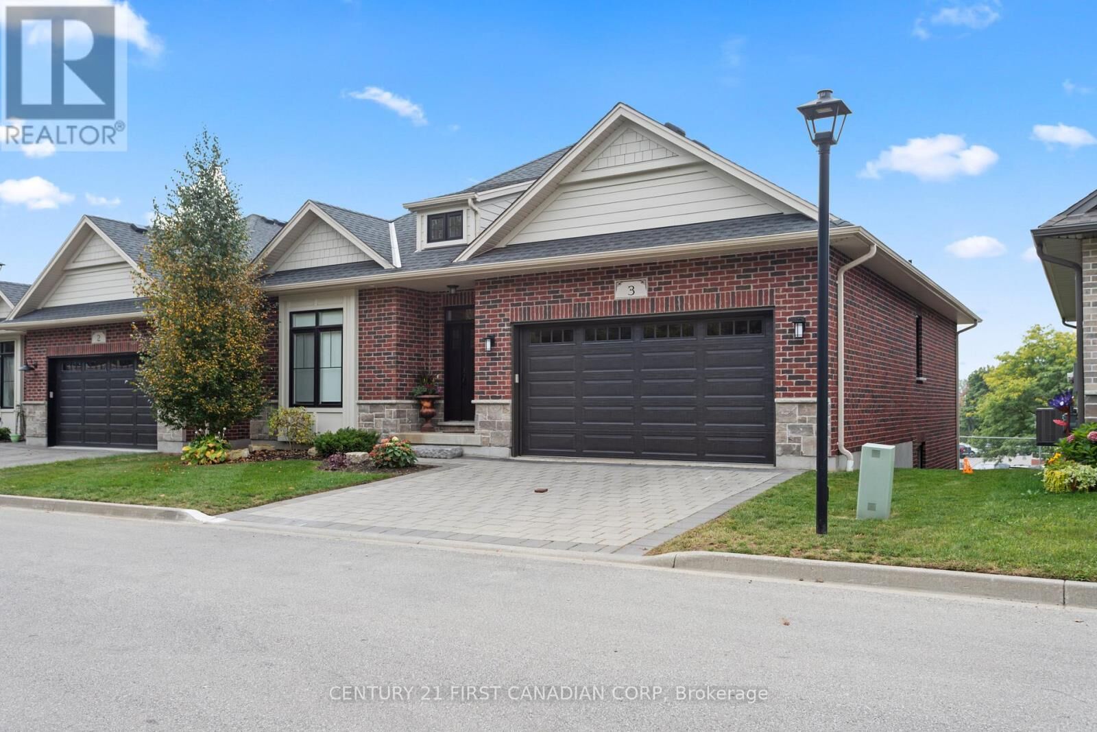 Property Photo:  10038 Oxbow Drive 3  ON N0L 1R0 