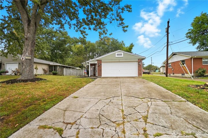Property Photo:  723 Jackson Lane  OH 45044 