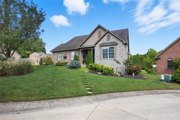 Property Photo:  2691 Majestic Oaks Court  OH 45431 