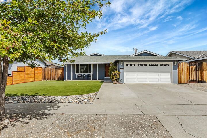 Property Photo: 5092 Trenary Way CA 95118