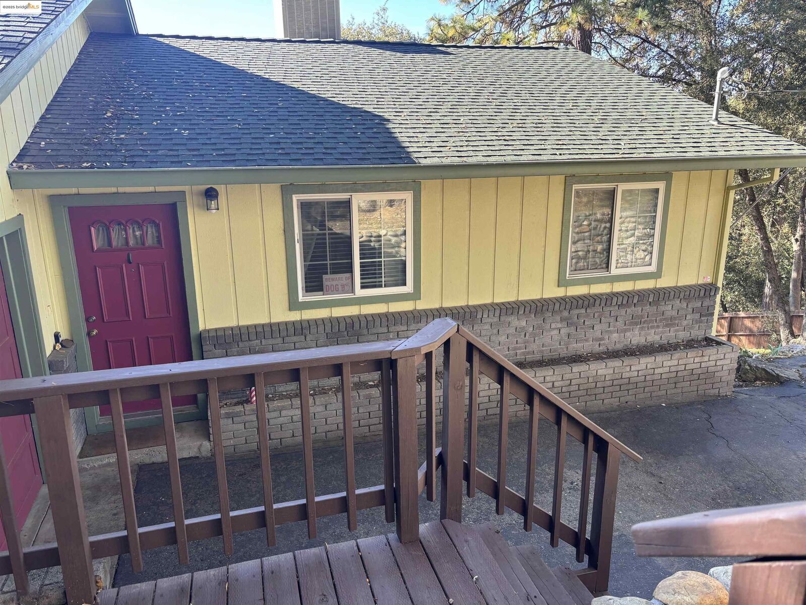 Property Photo: 20384 Canyonview Dr CA 95479