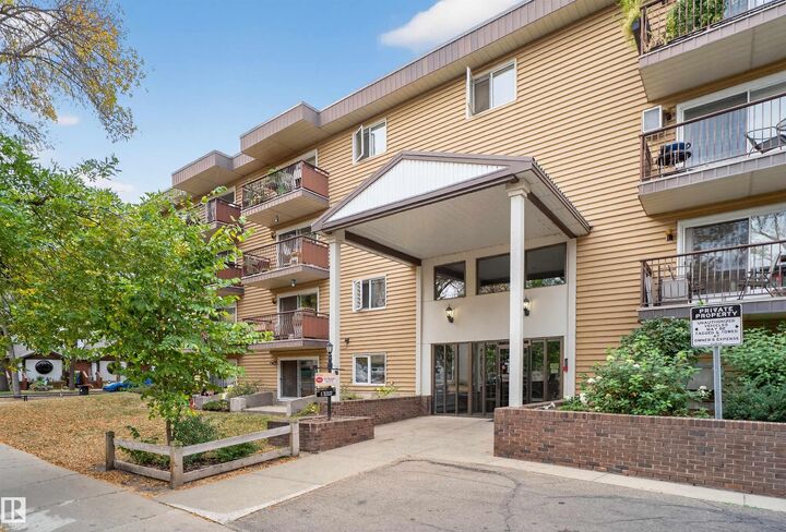 Property Photo:  10208 113 Street NW 23  AB T5K 1P4 