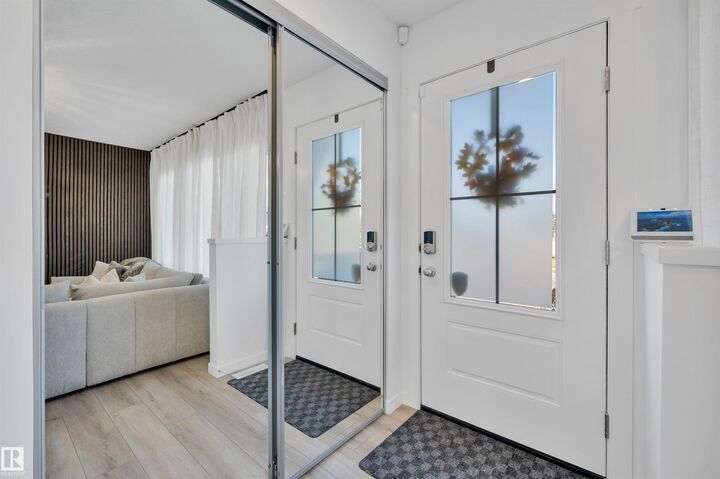 Photo de la propriété:  525 Secord Boulevard NW 19  AB T5T 7V3 