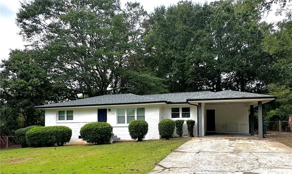 Property Photo:  1231 Cliffwood Drive SE  GA 30080 