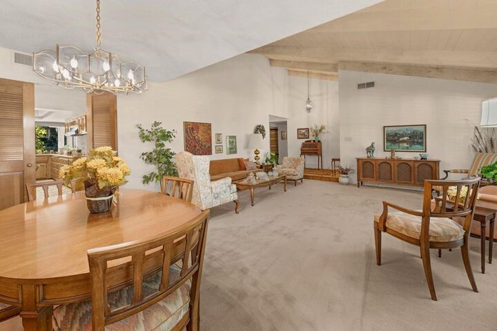 Property Photo:  355 E Everglade Avenue  CA 93720