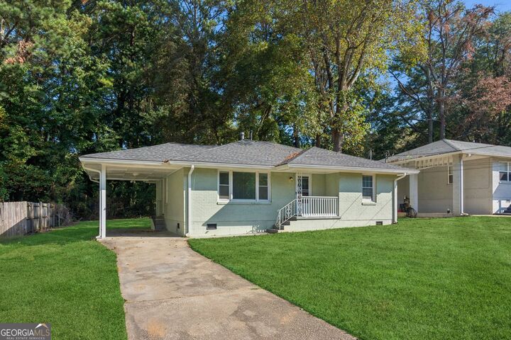 Property Photo:  3260 Glenco Drive  GA 30032 