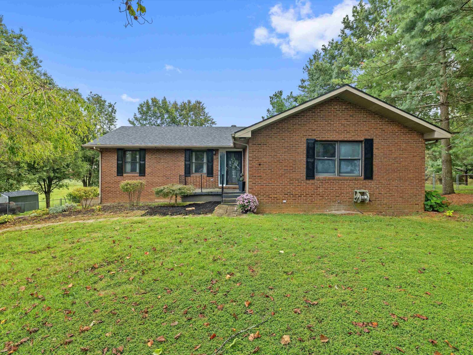 Property Photo:  3873 Ridgelane Dr  KY 42420 