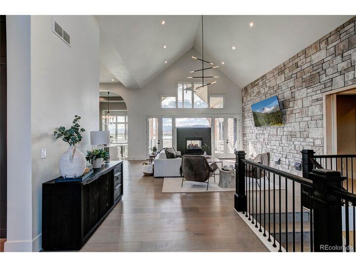 Property Photo: 2517 Southwind Rd CO 80513