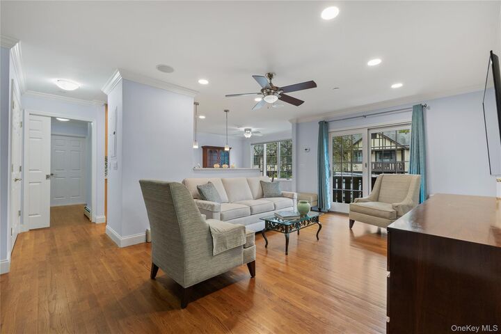 Property Photo:  16 Manville Lane 4  NY 10570 