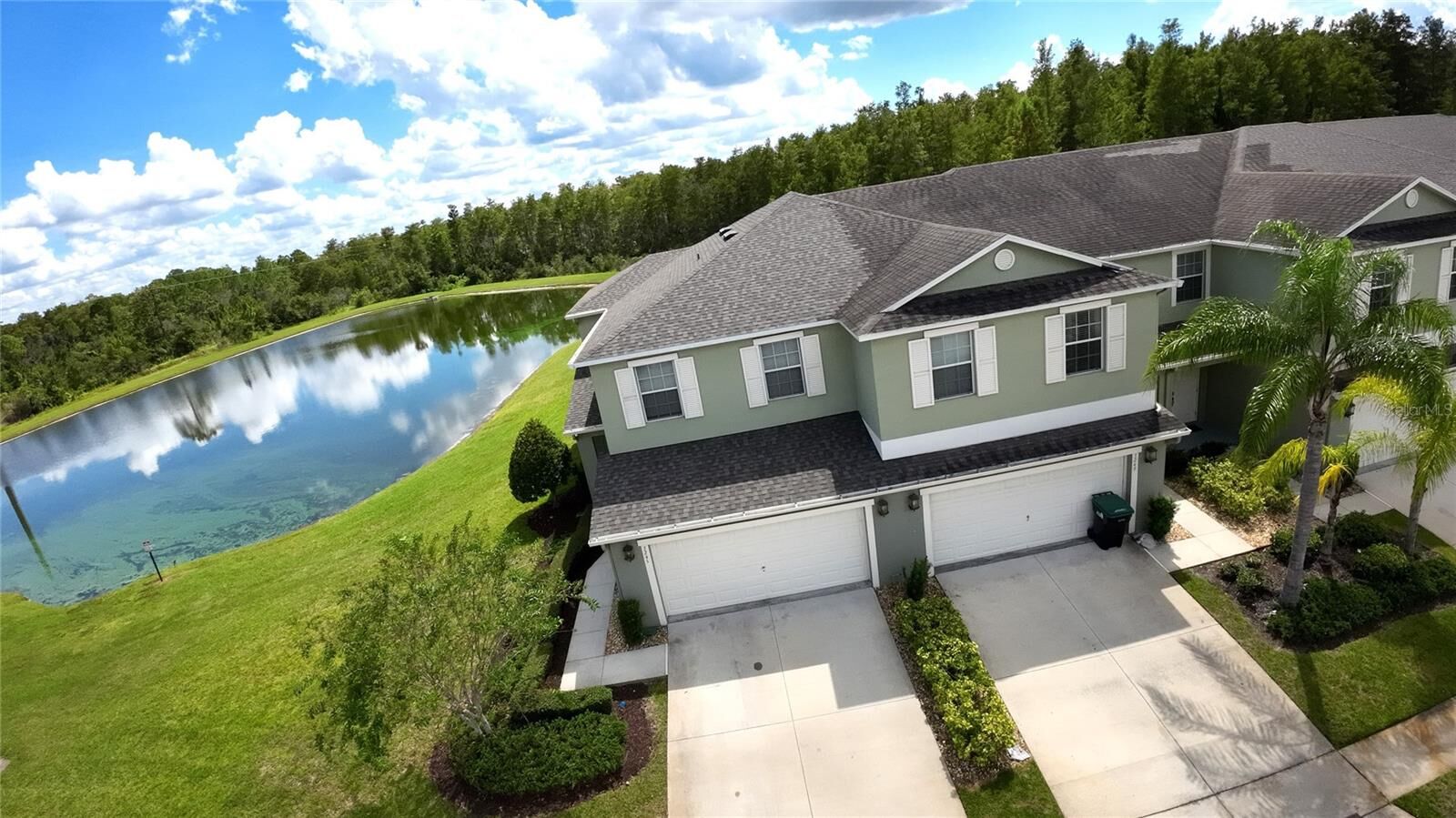 Property Photo:  3245 Rodrick Circle  FL 32824 