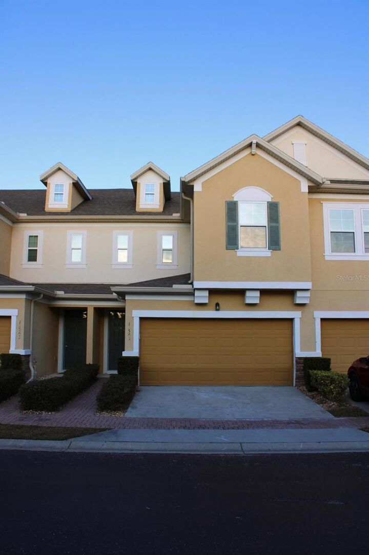 Property Photo:  13565 Fountainbleau Drive  FL 34711 