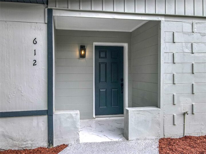 Property Photo:  612 Acapulca Way  FL 32714 