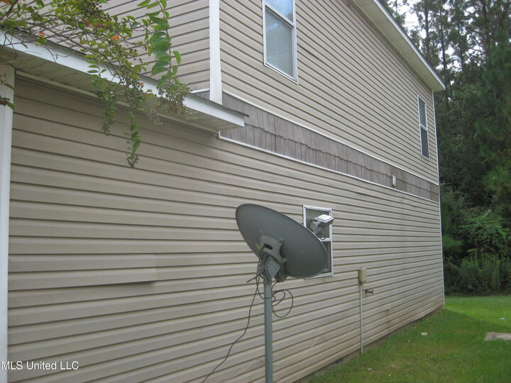 Property Photo:  5421 Quail Creek Circle  MS 39540 
