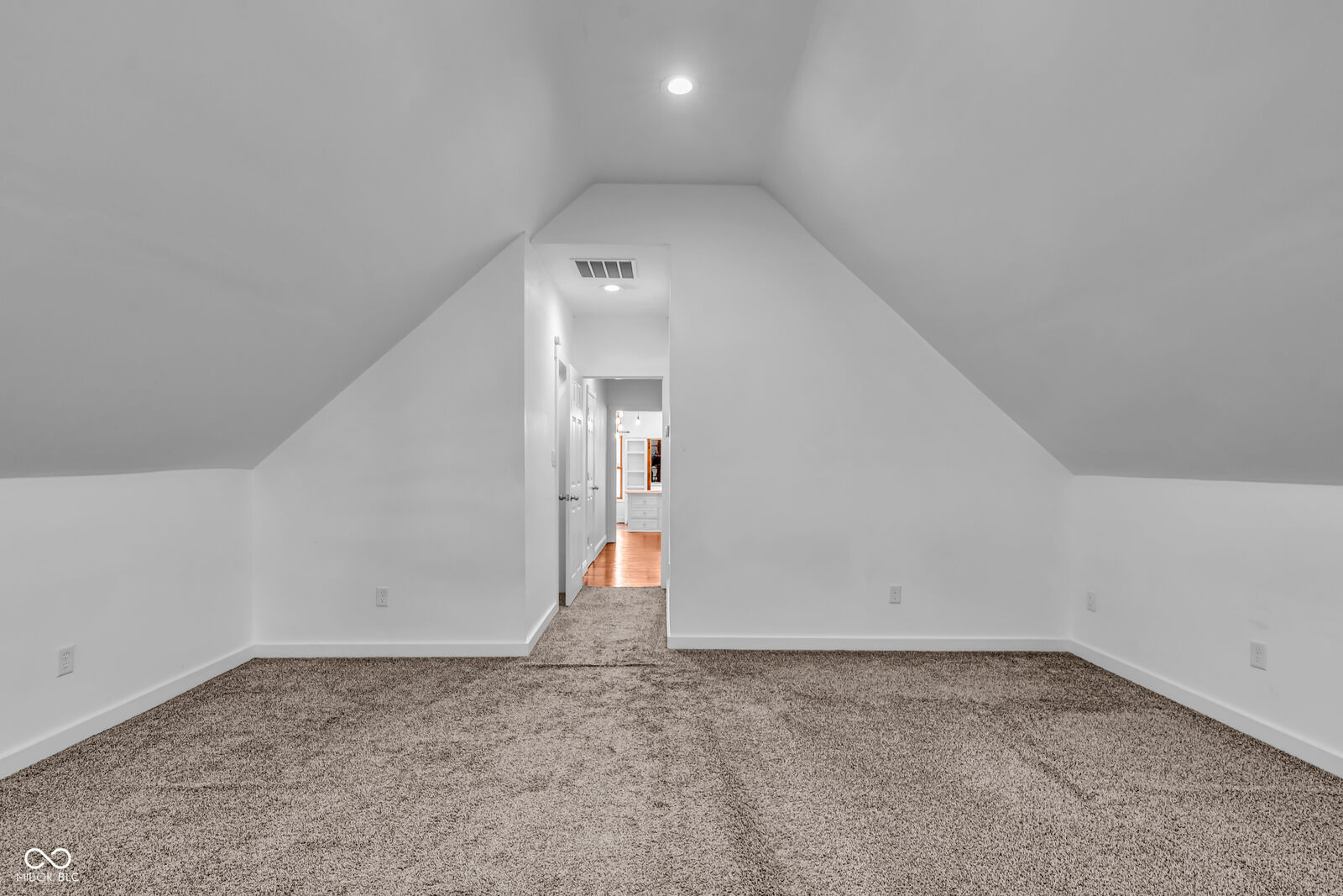 Property Photo:  1405 Marlowe Avenue  IN 46201 