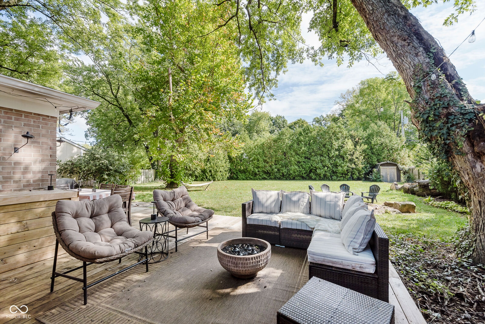 Property Photo: 8645 Carrollton Avenue IN 46240