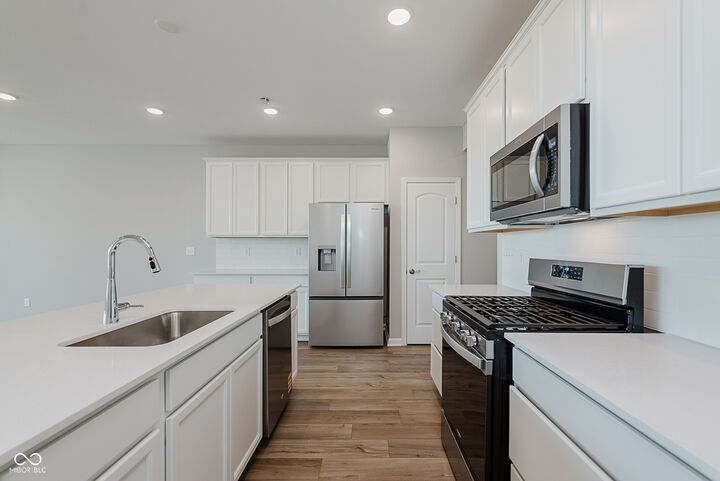 Property Photo: 7313 Shroyer Way IN 46062