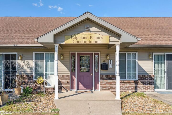 Property Photo:  409-H Garfield St  IA 50635 