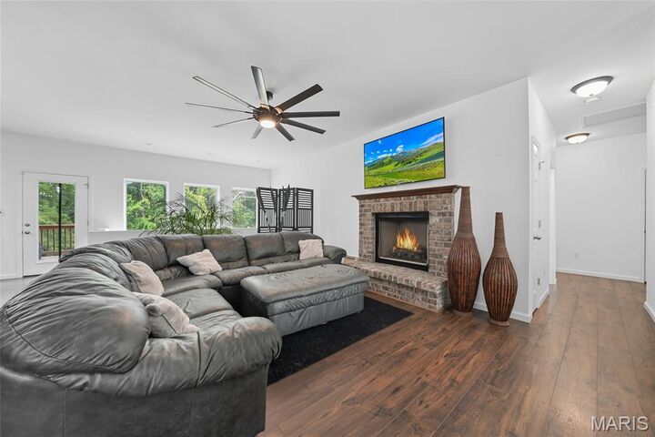Property Photo:  1367 Grey Wolf Drive  MO 63052 