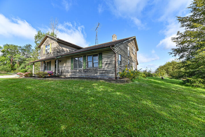 Property Photo: W3120 County Road J - WI 53120