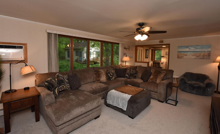 Property Photo:  1770 E Lake Shore Dr   53181 