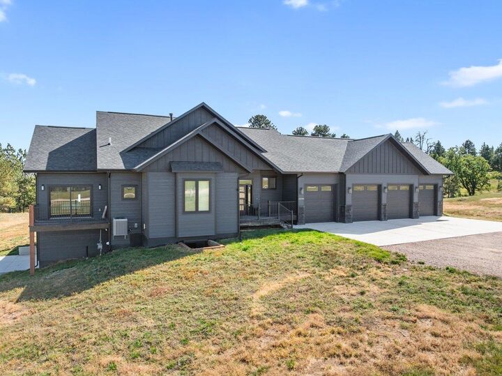 22998 Cedar Berry Avenue  Spearfish SD 57783 photo