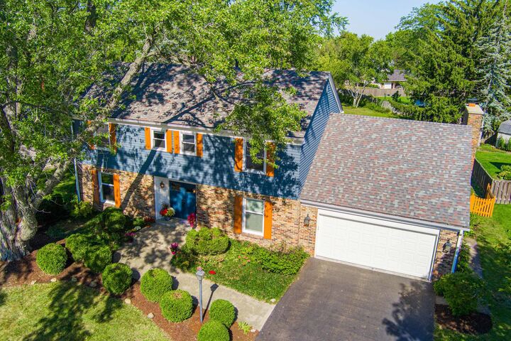 2315 Wyckwood Drive  Aurora IL 60506 photo