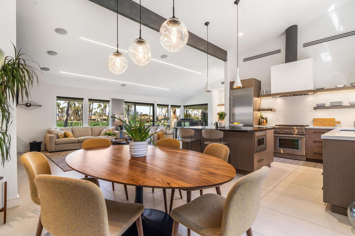 Property Photo:  44841 Desert Horizons Drive  CA 92210 