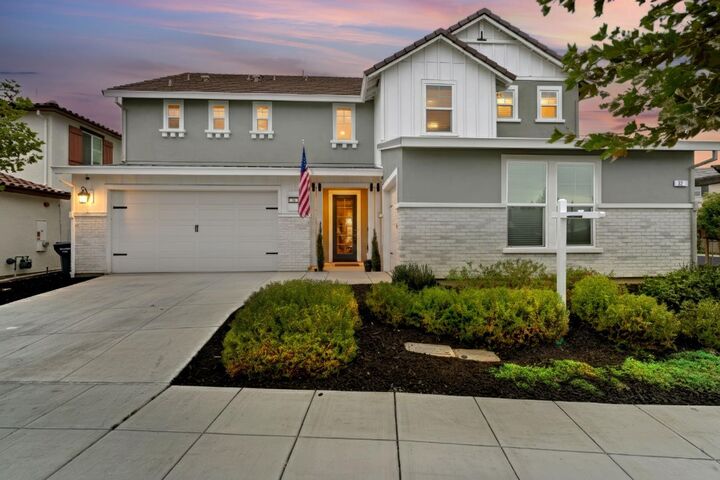 Property Photo:  36 E Cataldi Avenue  CA 95391 