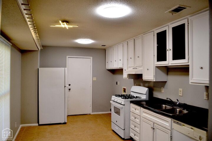 Property Photo:  1621 French  AR 72405