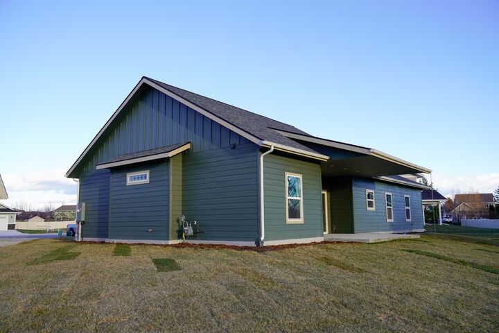 Property Photo:  208 Junebug Court  MT 59901 