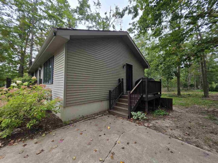 Property Photo:  262 Highlands  MI 49740 