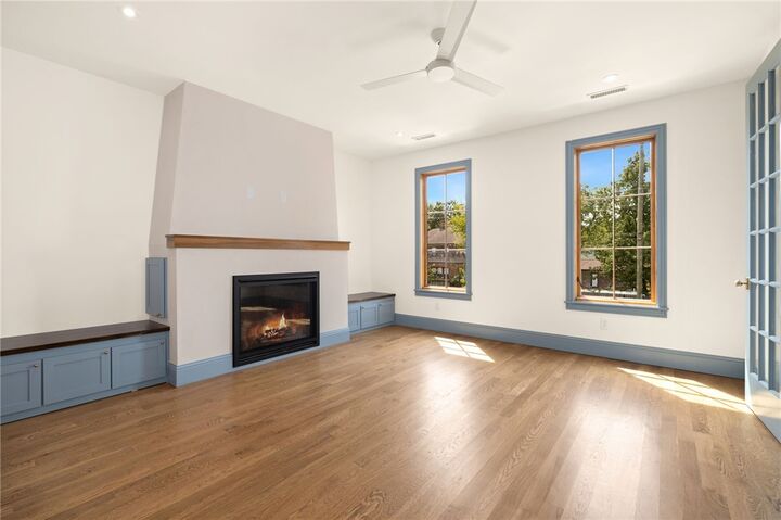 Property Photo: 310 NW 5th Street AR 72712