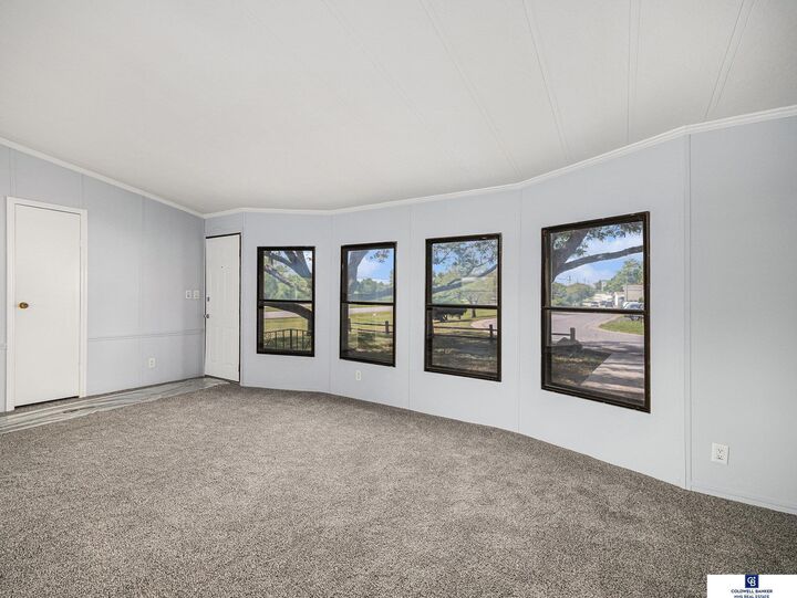 Property Photo:  3705 N 126th Plaza 398  NE 68164 