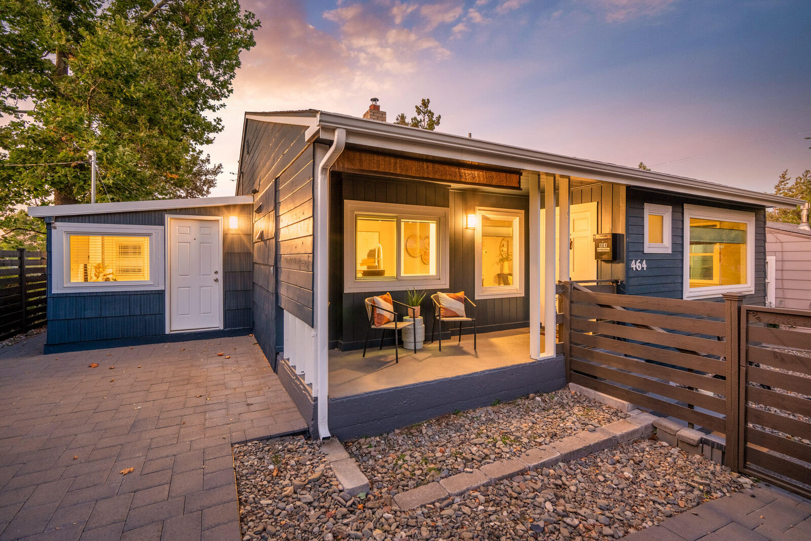 Property Photo: 464 NE Irving Avenue OR 97701