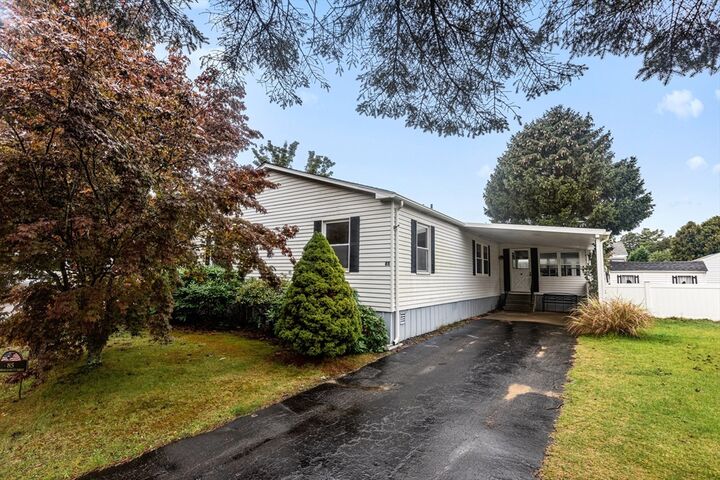Property Photo:  85 Narragansett  MA 02360 