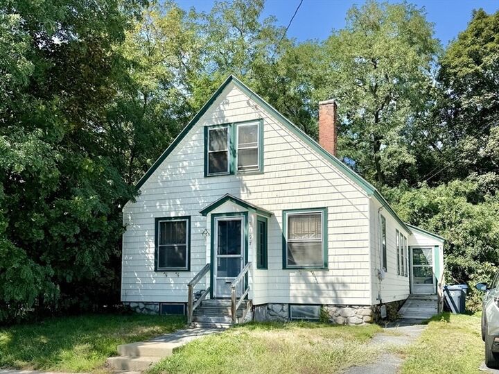 197 Oakland Ave  Methuen MA 01844 photo