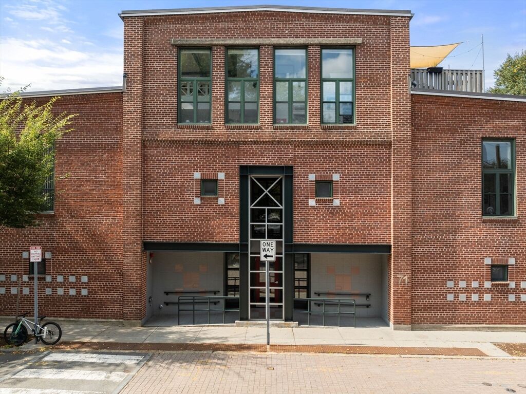 Property Photo:  71 Fulkerson 206  MA 02141 