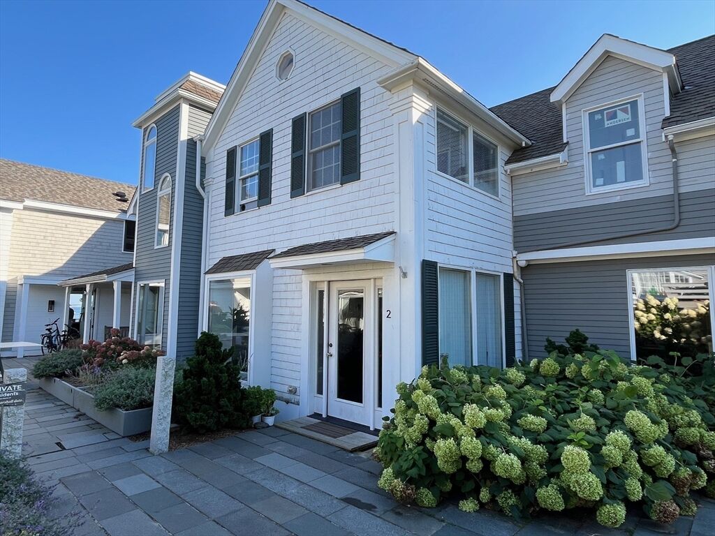 Property Photo:  167 Commercial Street 2  MA 02657 