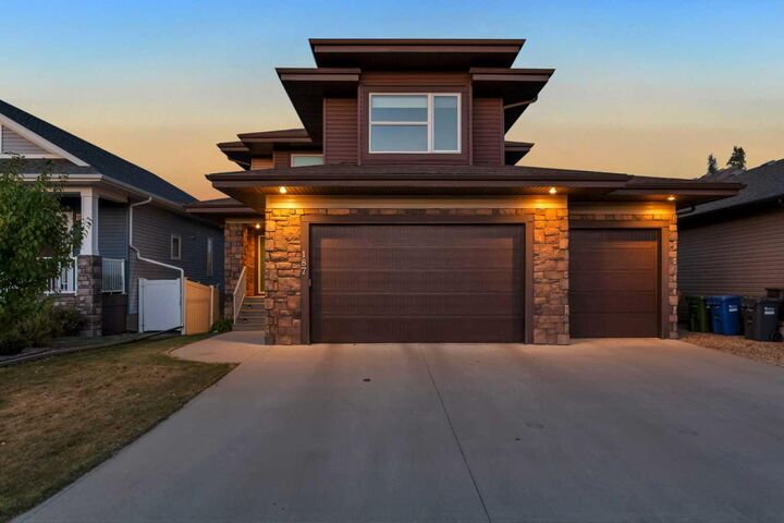 187 Vancouver Crescent  Red Deer AB T4R 0P1 photo