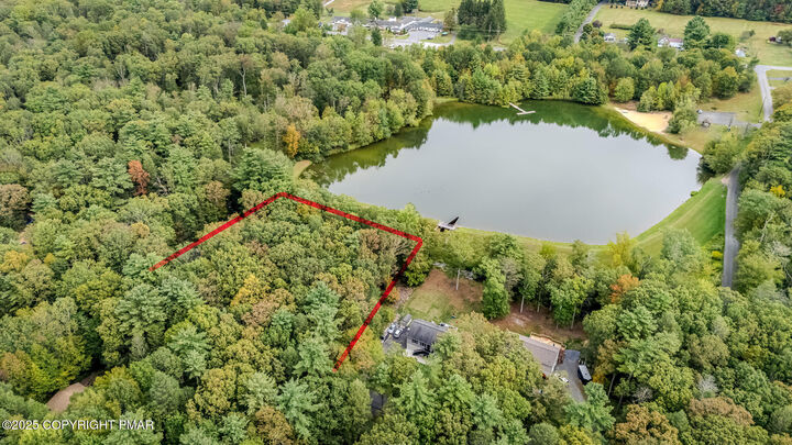 Property Photo:  1116 Creek Dr 704 Drive  PA 18058 