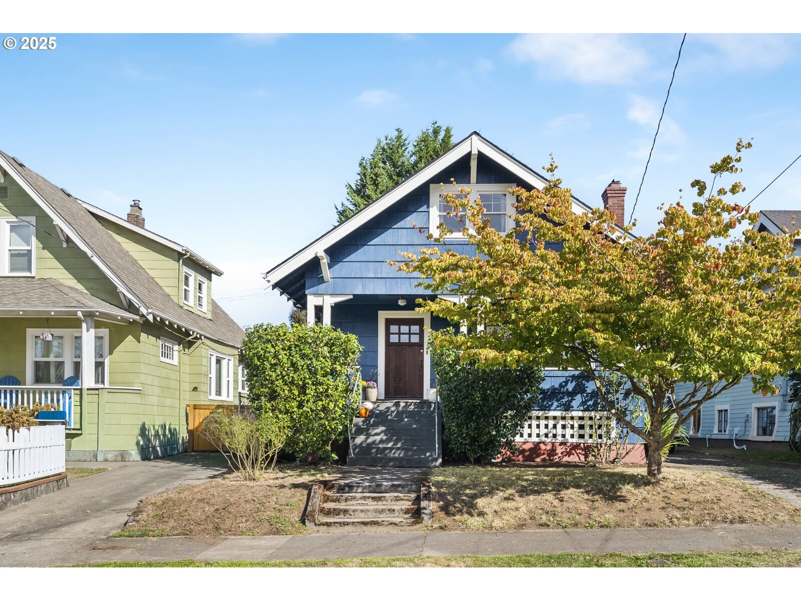 Property Photo:  6840 NE Garfield Ave  OR 97211 