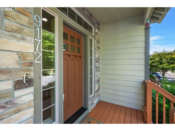 Property Photo:  9172 SW Soprano Ln  OR 97225 