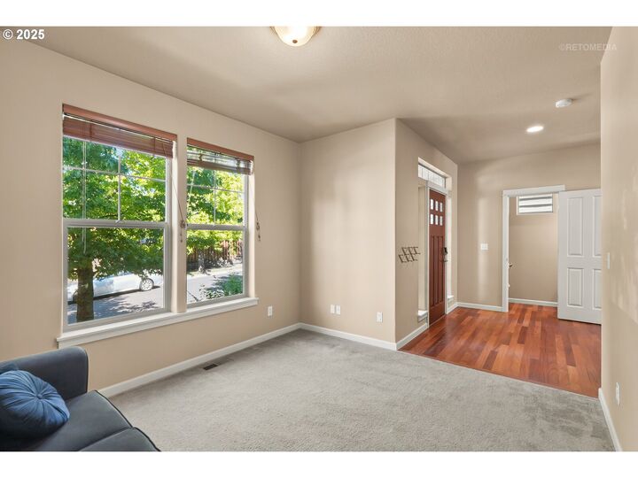 Property Photo:  9172 SW Soprano Ln  OR 97225 