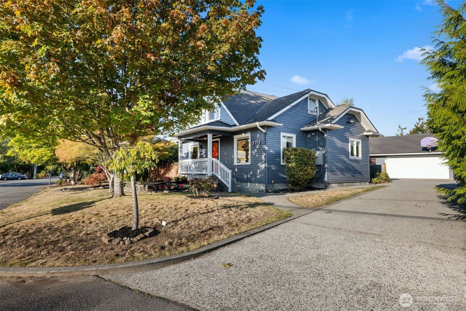 Property Photo:  7711  Rainier Drive  WA 98203 