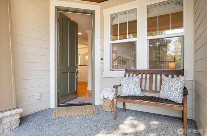 Property Photo:  15542 NE 106th Way  WA 98052 