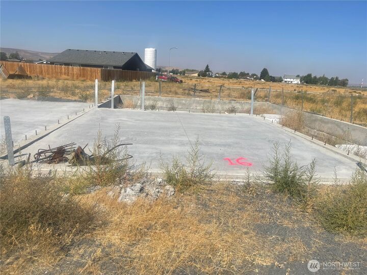 251  Parkside  Ephrata WA 98823 photo