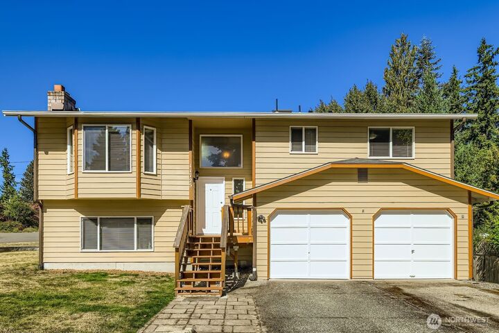 Property Photo: 11725 36th Avenue SE WA 98208