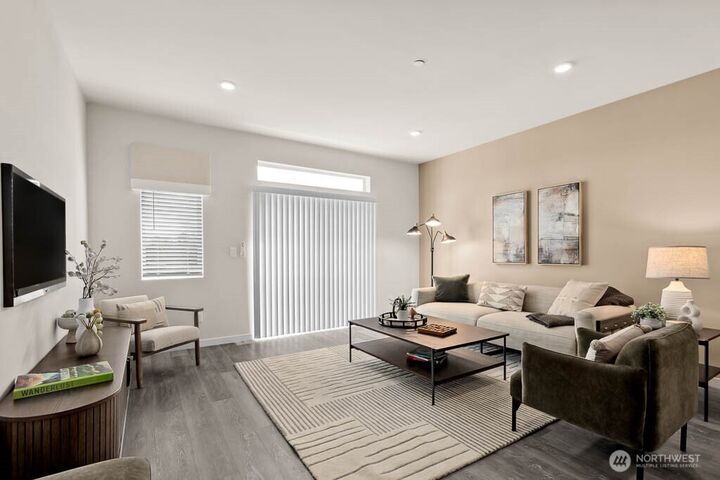 Property Photo:  14707  87th Avenue SE Dd2  WA 98296 